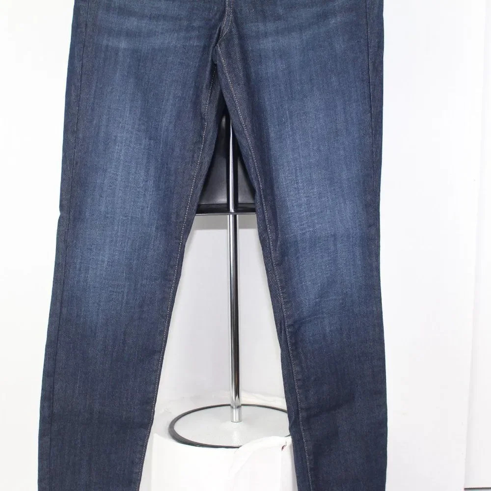Universal Thread Jeans - Picture 4 of 11